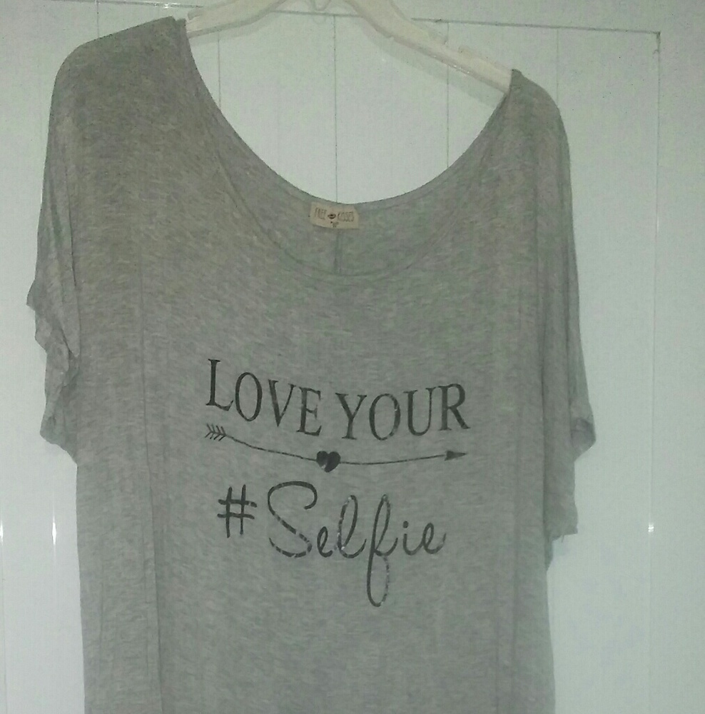 Gray leisure tshirt